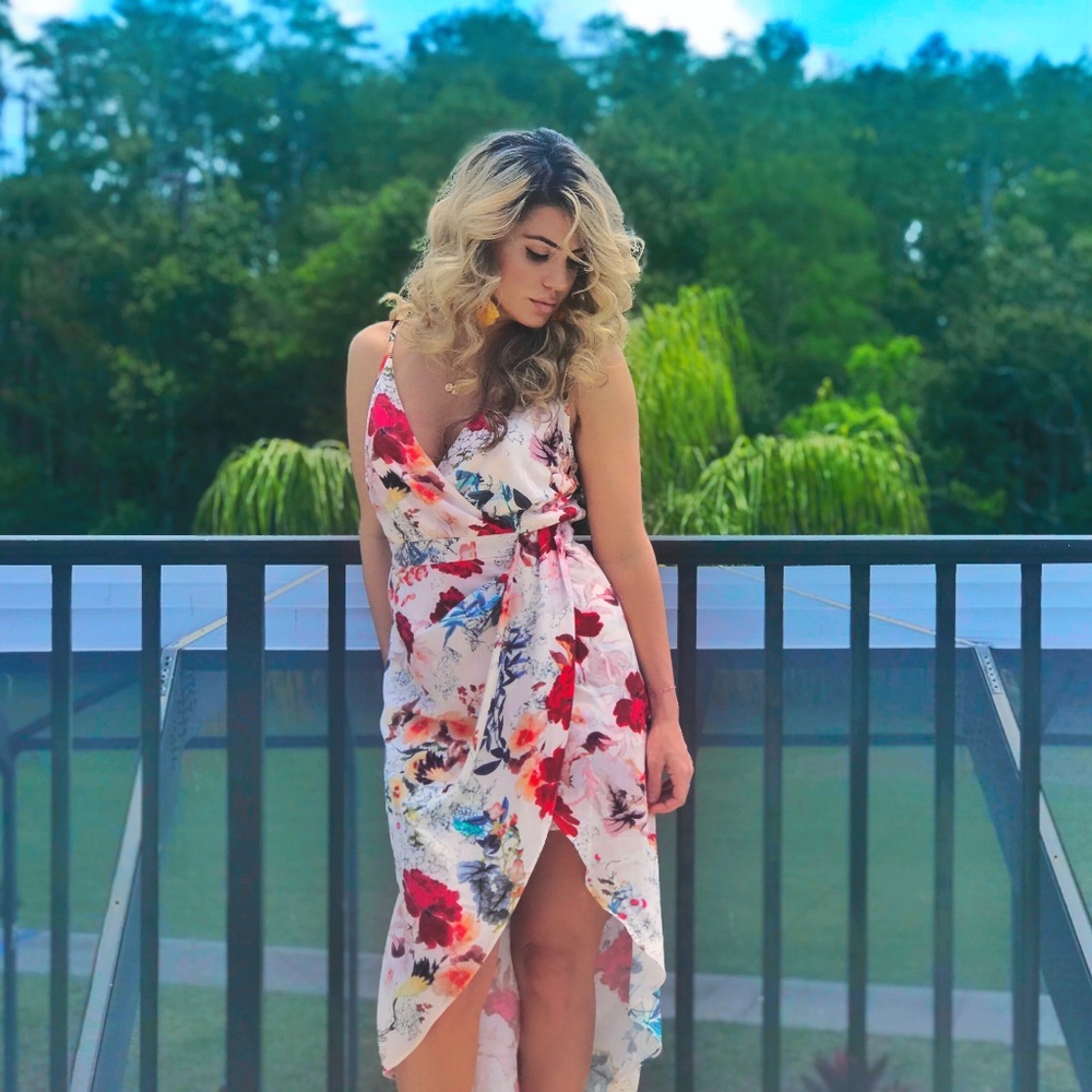 Floral, beige, spaghetti strap, v neck, midi to maxi, day to night, summer dress - Picture 2 of 10